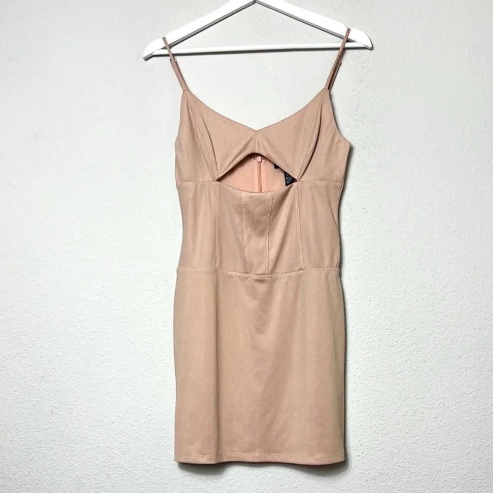 H:OURS Modi Mini Tan Ribbed Dress - Picture 2 of 7